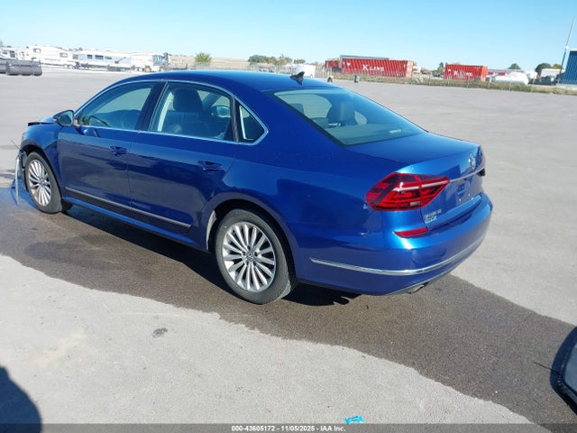 1VWBT7A39HC068936 Volkswagen Passat 1.8t Se