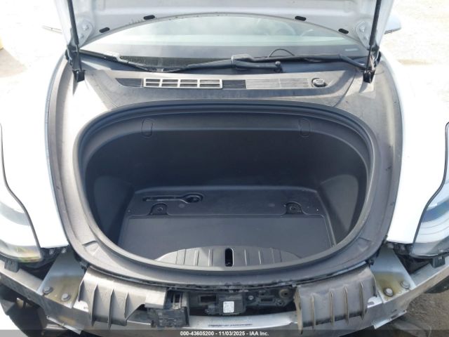 2019 TESLA MODEL 3 5YJ3E1EB0KF422014 Photo 9