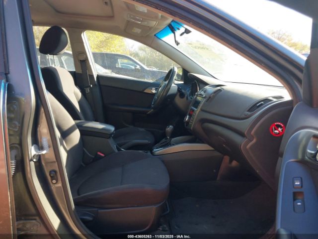 2013 KIA FORTE KNAFU4A22D5686828 Photo 4