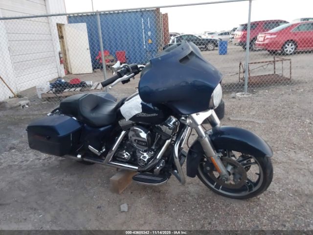 2014 HARLEY-DAVIDSON FLHX 1HD1KBM15EB690660