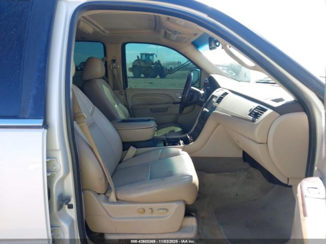 2013 CADILLAC ESCALADE 1GYS3BEF0DR138416 Photo 4