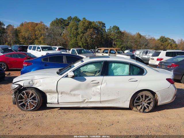 43605379 :رقم المزاد ، 3MW5R7J09L8B14718 vin ، 2020 Bmw 3 Series 330i Xdrive مزاد بيع