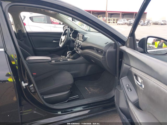 3N1AB8BV4PY310256 Nissan Sentra S Xtronic Cvt