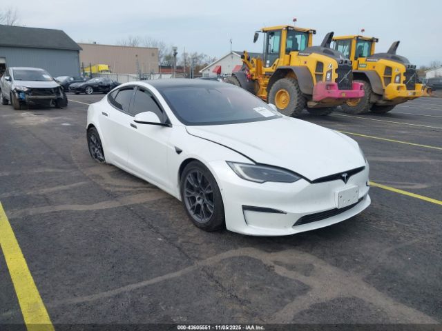 2022 TESLA MODEL S 5YJSA1E68NF477048