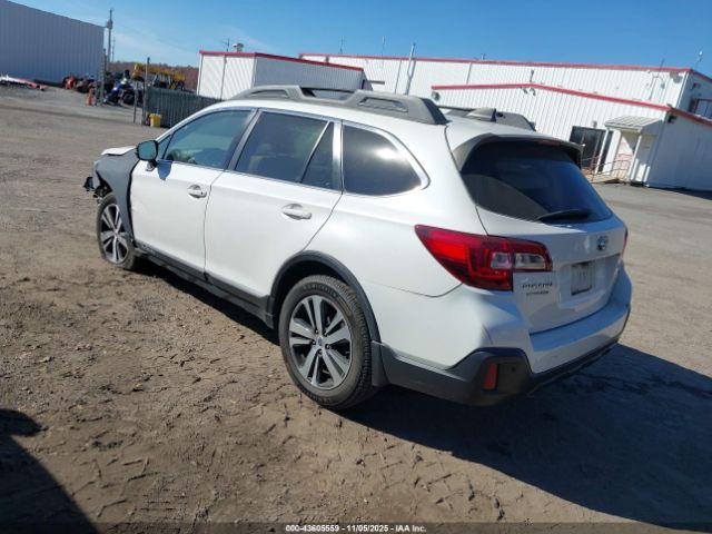 2018 SUBARU OUTBACK 4S4BSENC4J3269696 Photo 2