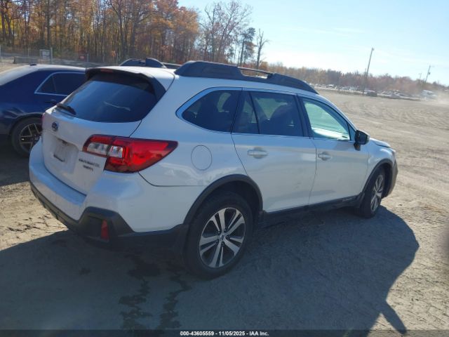 2018 SUBARU OUTBACK 4S4BSENC4J3269696 Photo 3