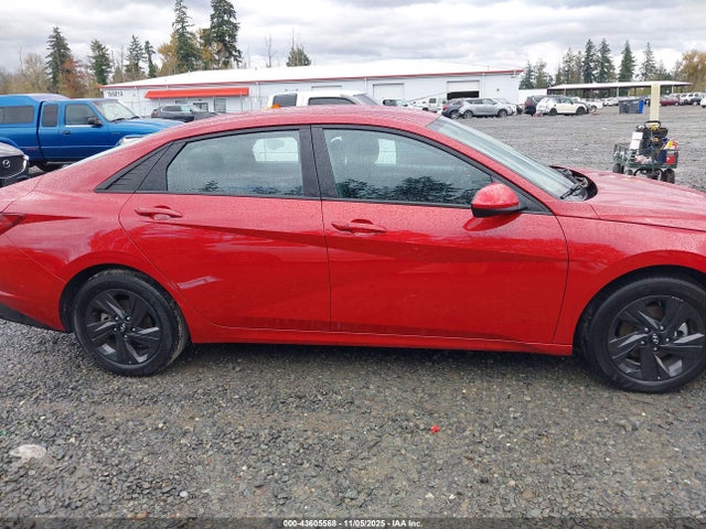 KMHLM4AJ6NU016084 Hyundai Elantra Hybrid Blue
