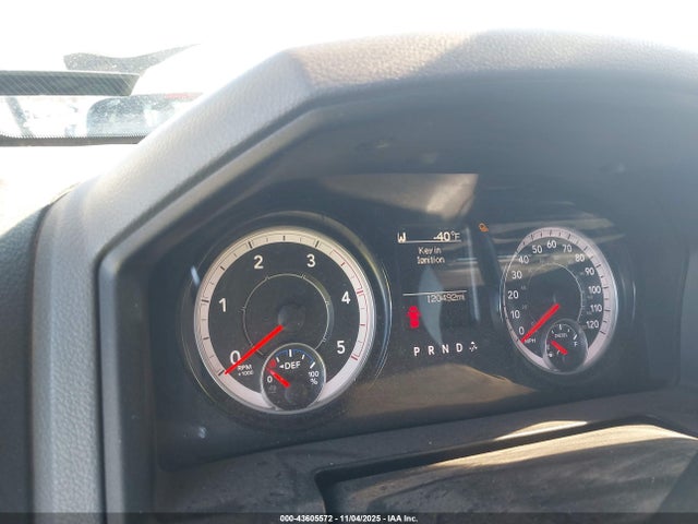 Продаж на аукціоні авто 2018 Ram 2500 Tradesman  4x4 6'4 Box, vin: 3C6UR5CLXJG405653, номер лоту: 43605572