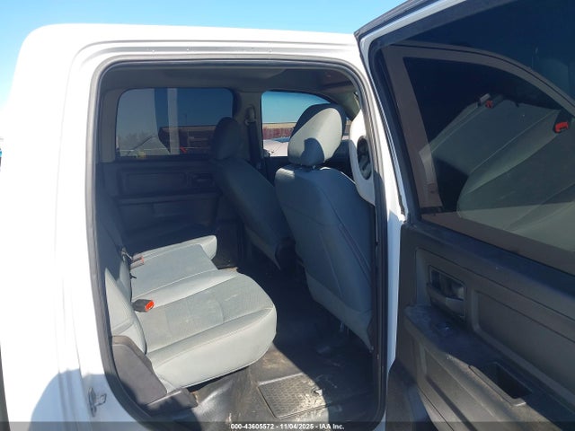 Продаж на аукціоні авто 2018 Ram 2500 Tradesman  4x4 6'4 Box, vin: 3C6UR5CLXJG405653, номер лоту: 43605572