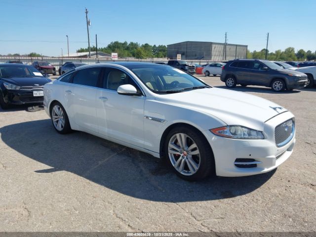 2015 JAGUAR XJ SAJWA2GZ9F8V84076 Photo 0