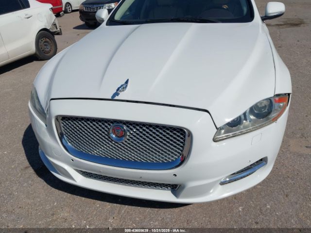 2015 JAGUAR XJ SAJWA2GZ9F8V84076 Photo 5