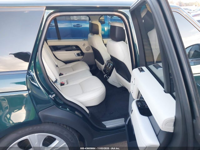 Land Rover aj133 s/c 2018 SALGS2RE0JA390735 Image 8