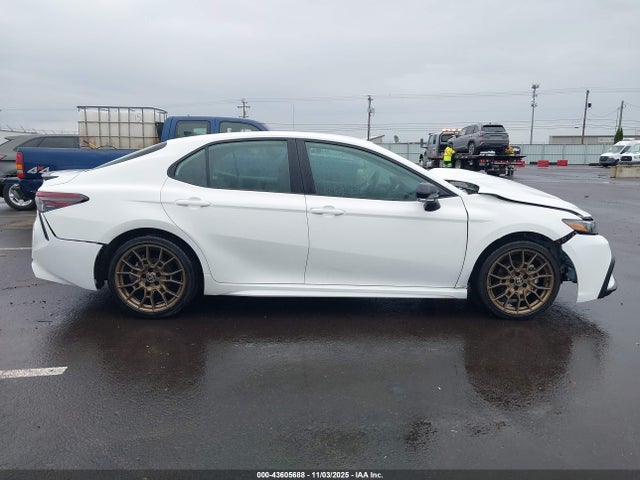 4T1G11BK2RU130251 Toyota Camry Se Nightshade