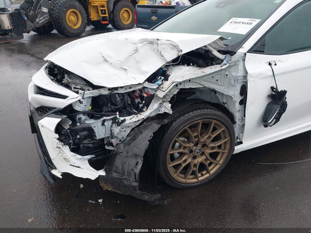 4T1G11BK2RU130251 Toyota Camry Se Nightshade