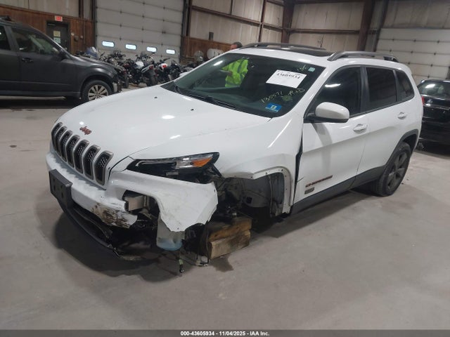 2016 Jeep Cherokee 75th Anniversary მანქანა იყიდება აუქციონზე, vin: 1C4PJMCB0GW269364, აუქციონის ნომერი: 43605934