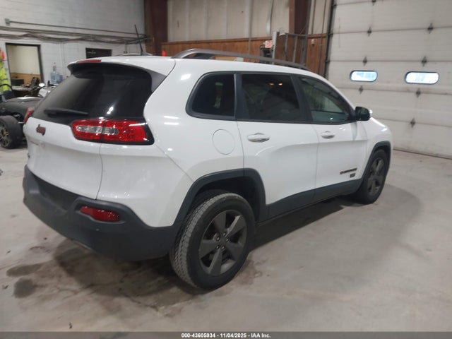 2016 Jeep Cherokee 75th Anniversary მანქანა იყიდება აუქციონზე, vin: 1C4PJMCB0GW269364, აუქციონის ნომერი: 43605934