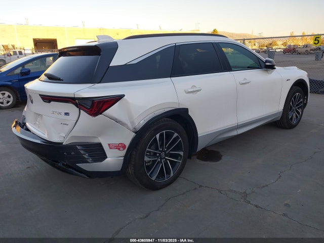 4W5KHNRL9RZ501136 Acura Zdx A-spec