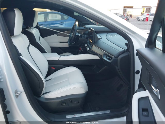 4W5KHNRL9RZ501136 Acura Zdx A-spec