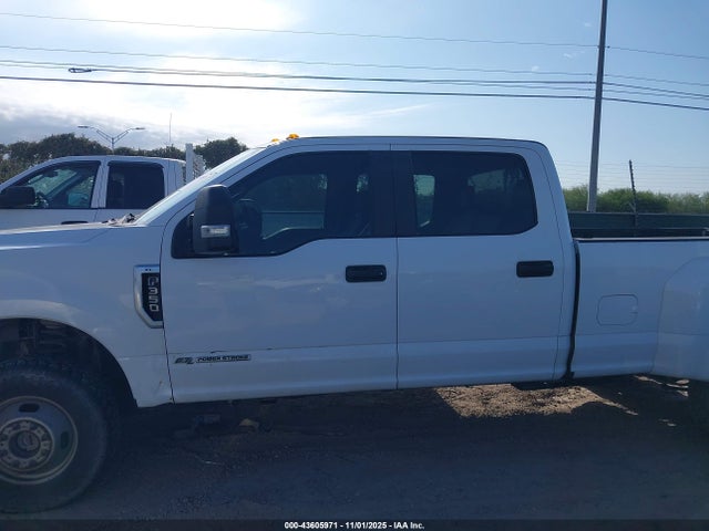 1FT8W3DT5JEC90277 Ford F-350