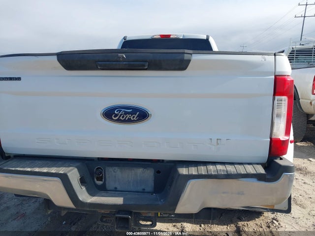 1FT8W3DT5JEC90277 Ford F-350