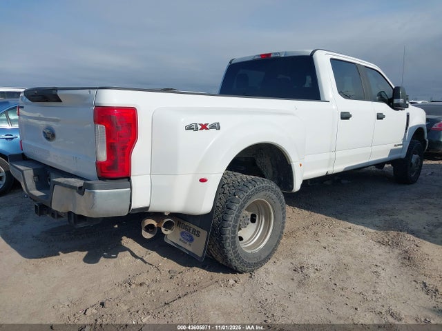 1FT8W3DT5JEC90277 Ford F-350