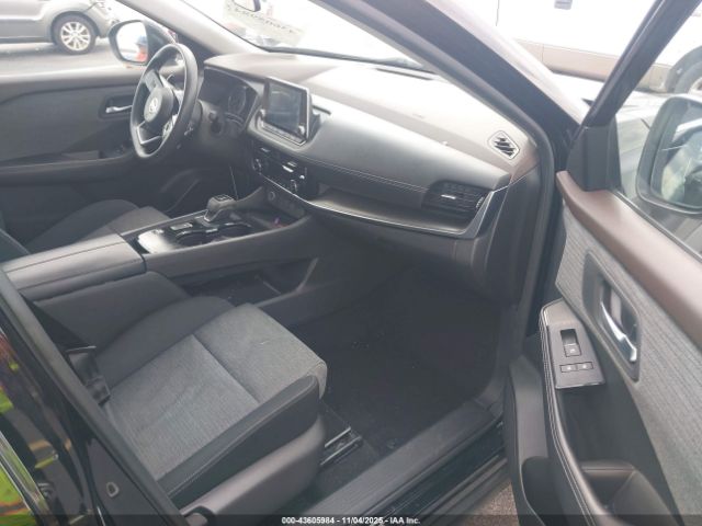 2021 NISSAN ROGUE JN8AT3BA3MW002318 Photo 4