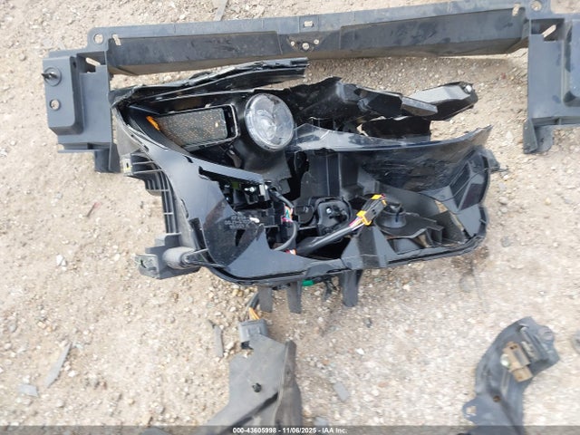 2021 Mazda Cx-30 2.5 S მანქანა იყიდება აუქციონზე, vin: 3MVDMAAL9MM270477, აუქციონის ნომერი: 43605998