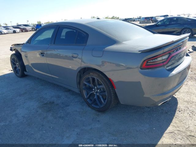 2019 DODGE CHARGER 2C3CDXBG8KH523094 Photo 2