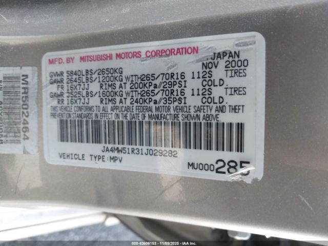 2001 MITSUBISHI MONTERO JA4MW51R31J029282 Photo 8