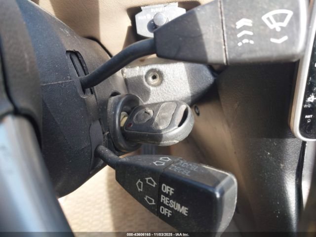 2001 BMW Z3 WBACN33451LM04231 Photo 10