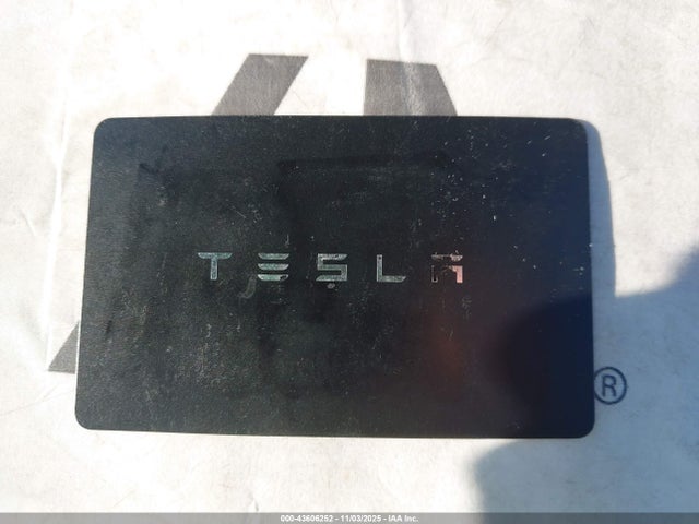 2023 TESLA MODEL Y 7SAYGDEE4PA117618 Photo 10