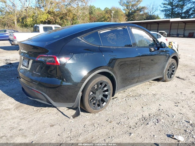 2023 TESLA MODEL Y 7SAYGDEE4PA117618 Photo 3