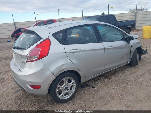 43606267 :رقم المزاد ، 3FADP4EJ9GM154984 vin ، 2016 Ford Fiesta Se مزاد بيع