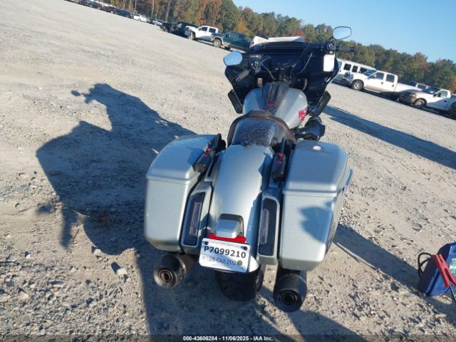 2025 HARLEY-DAVIDSON FLTRXSTSE 1HD1TL814SB957635 Photo 5