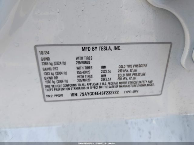 2025 TESLA MODEL Y 7SAYGDEE4SF233722 Photo 8