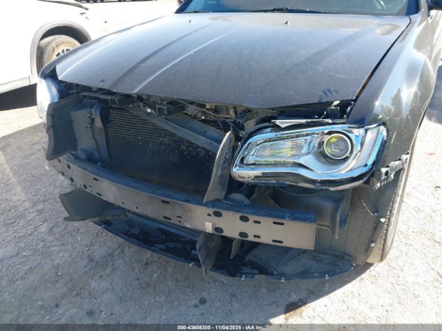 2017 CHRYSLER 300 2C3CCAAG5HH553065 Photo 5