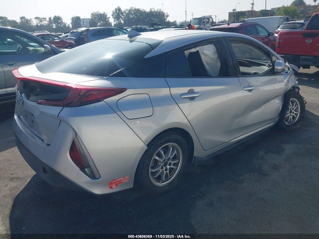 JTDKARFP9H3030803 Toyota Prius Prime Plus