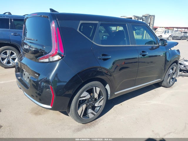 KNDJ53AUXP7854858 KIA Soul Gt-line