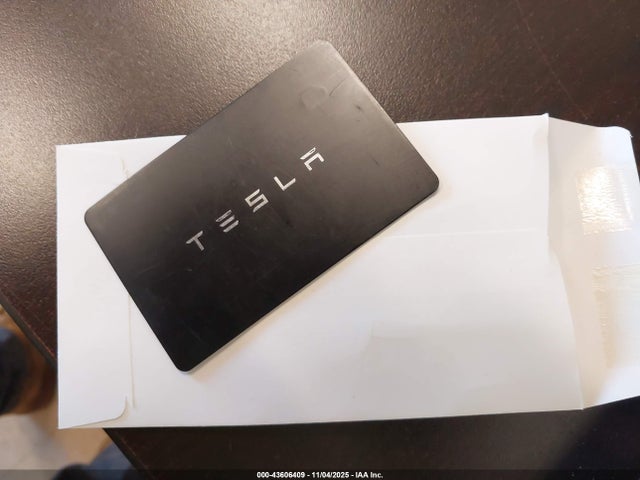 2023 TESLA MODEL Y 7SAYGDEEXPF822927 Photo 10