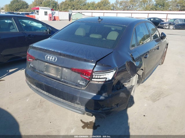 2018 AUDI A4 WAUKMAF41JA117284 Photo 3