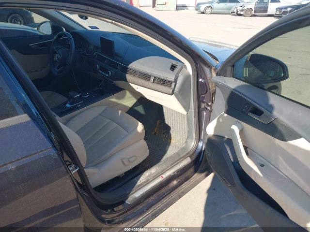 2018 AUDI A4 WAUKMAF41JA117284 Photo 4