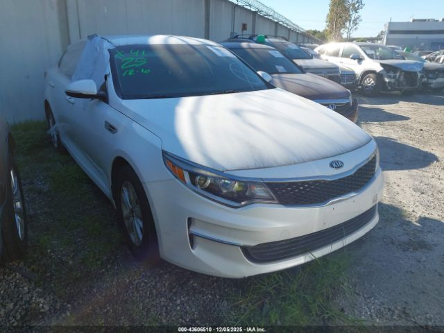 2016 KIA OPTIMA KNAGT4L3XG5093414