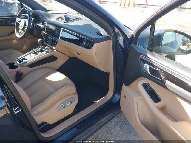 2020 PORSCHE MACAN WP1AA2A58LLB09542 Photo 4
