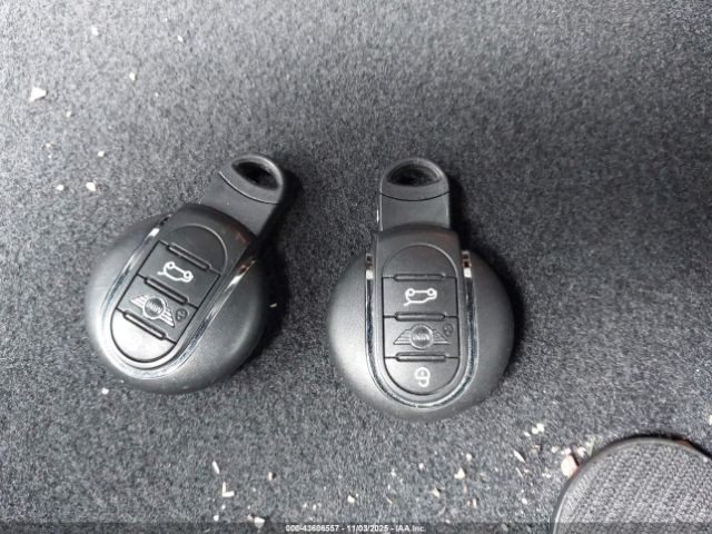 2021 MINI HARDTOP WMWXR5C04M2N11988 Photo 10