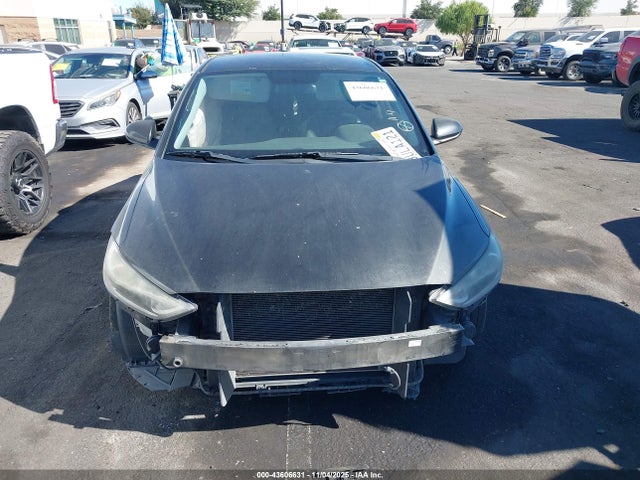 KMHD84LF7JU492128 Hyundai ELANTRA SEL