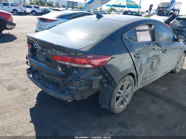 KMHD84LF7JU492128 Hyundai ELANTRA SEL