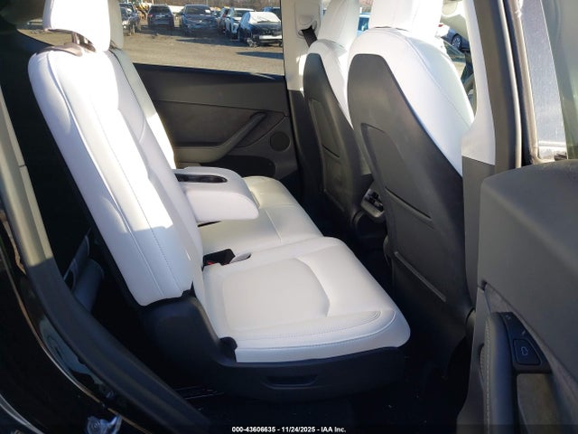2023 TESLA MODEL Y 7SAYGAEE4PF642258 Photo 7