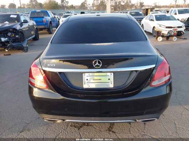 55SWF4JB0GU130600 Mercedes-Benz C 300