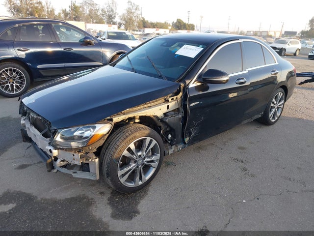 55SWF4JB0GU130600 Mercedes-Benz C 300