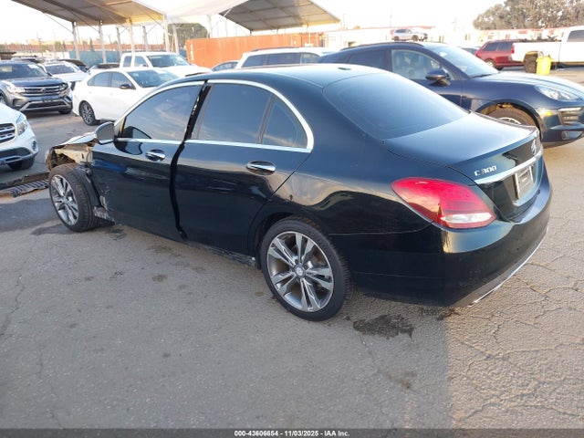 55SWF4JB0GU130600 Mercedes-Benz C 300